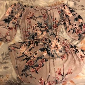 Gorgeous Floral Boatneck/Off Shoulder Top